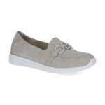 leichter Loafer,  loses Fußbett, Nubukleder, Zierspange Ton in Ton, beige, Caprice