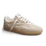 bequemer Sneaker , loses Fußbett, Velourleder und Textilflechtung, cremefarben mit dezenten Goldapplikationen, Verbenas